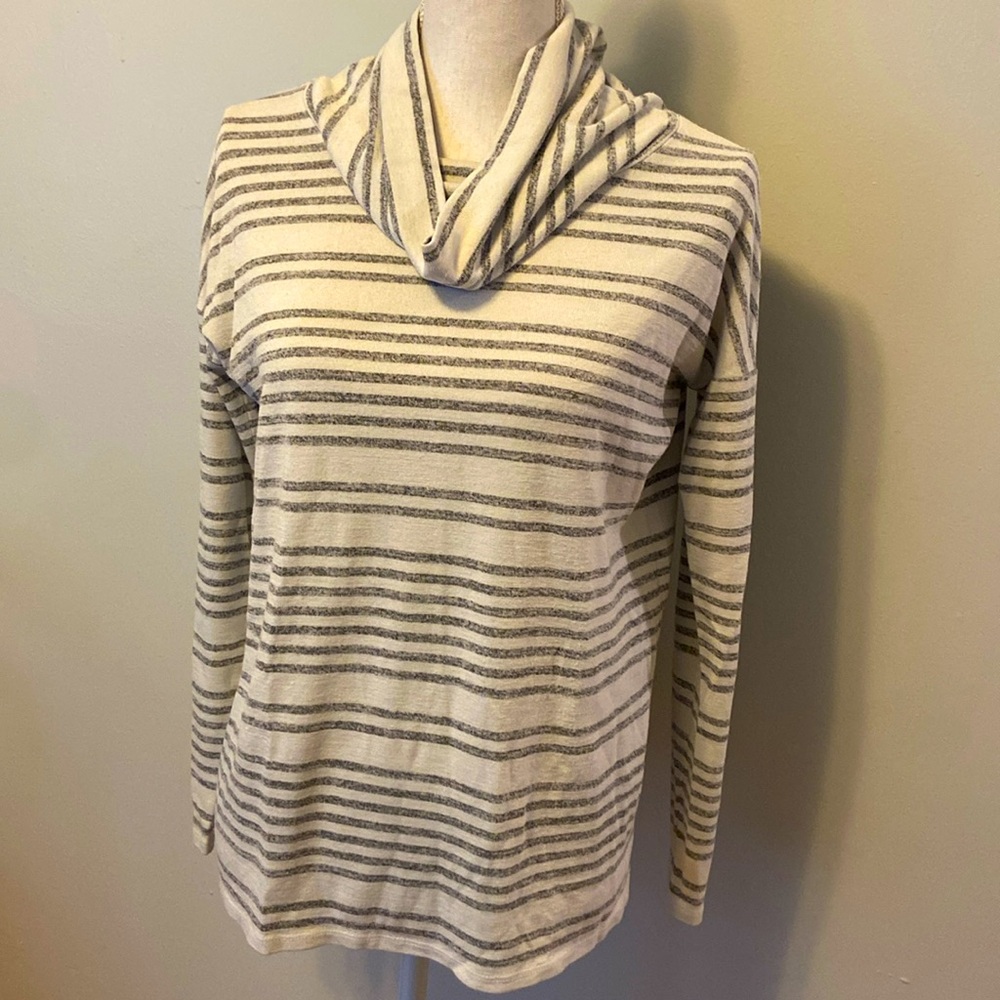 Mock neck top